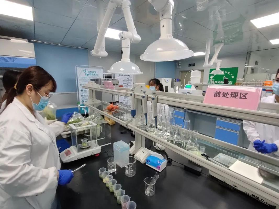农业技术创新 9大农产品检测室驱动研究升级